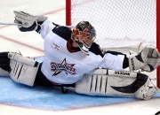 开云体育-奥斯梅恩爆发，马赛血拼阿尔及利亚背后的战术博弈与非洲足球新格局