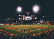 开云官方app入口-鹈鹕末节带走公牛，伦纳德如何用无声的鼓点带动全队节奏？