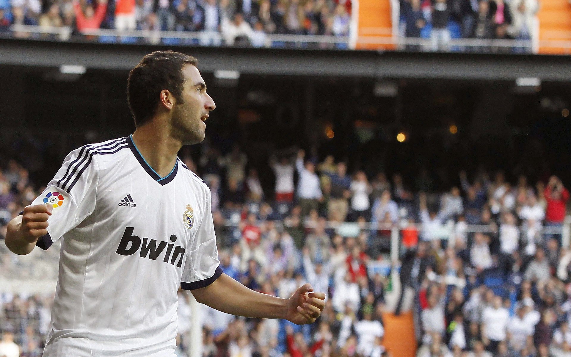 西甲德比奇才，当哈利伯顿在篮球与足球的想象边界接管比赛