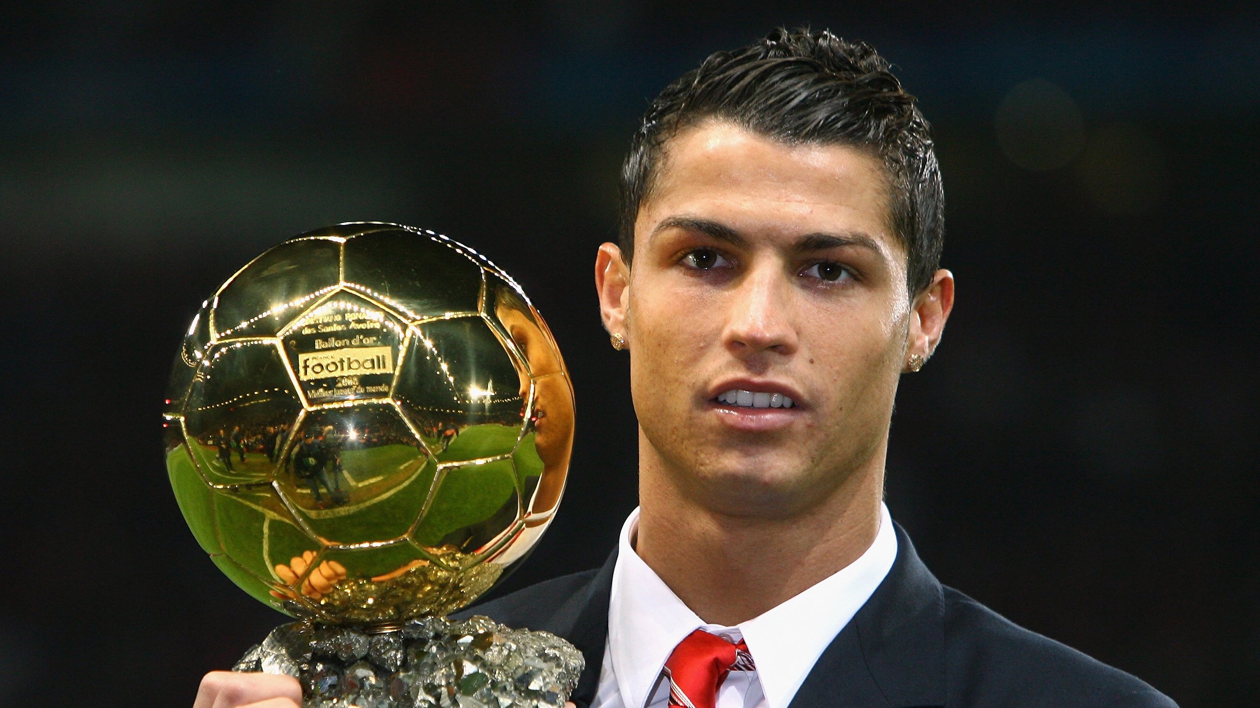 佩德里高光闪耀，奥地利力克阿根廷背后的战术革命