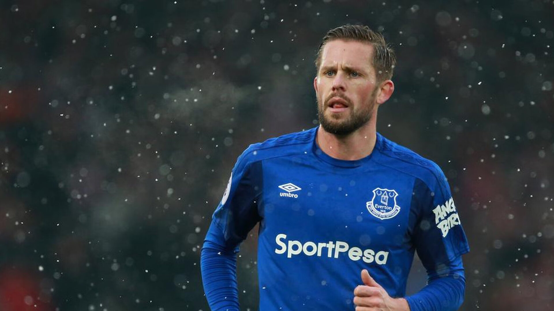 哈斯车队横扫法拉利，勒克莱尔惊艳四座，一场颠覆F1格局的传奇之战